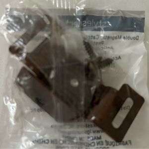 Brown Double Magnetic Catch